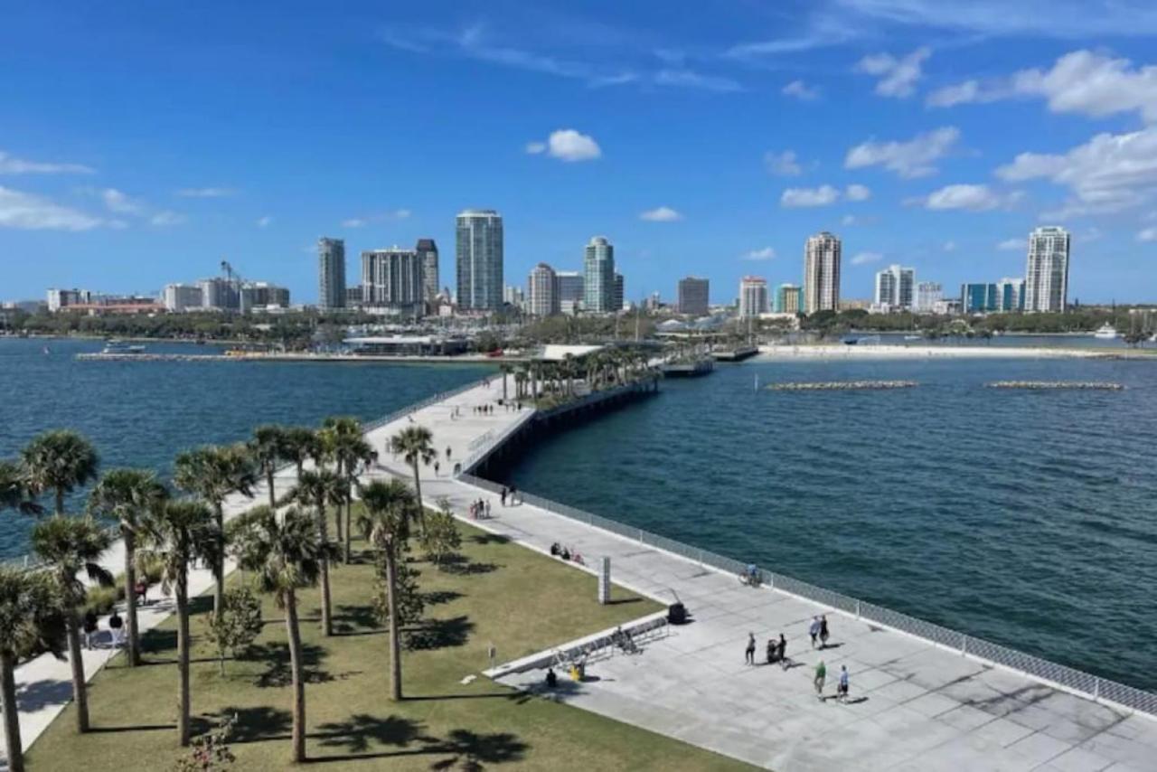 Wake Up To Ocean Views From Your Private Balcony Tampa Exterior photo