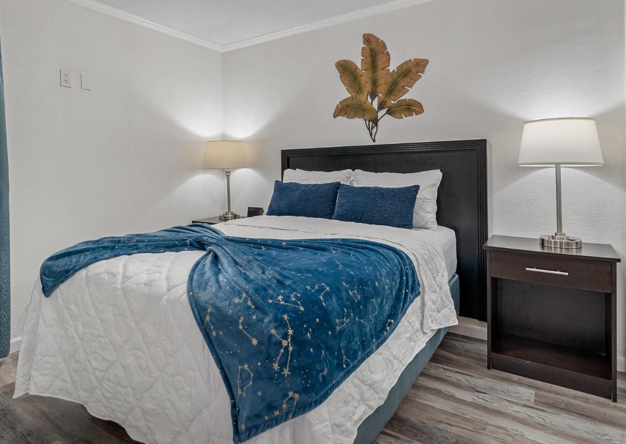 Wake Up To Ocean Views From Your Private Balcony Tampa Exterior photo