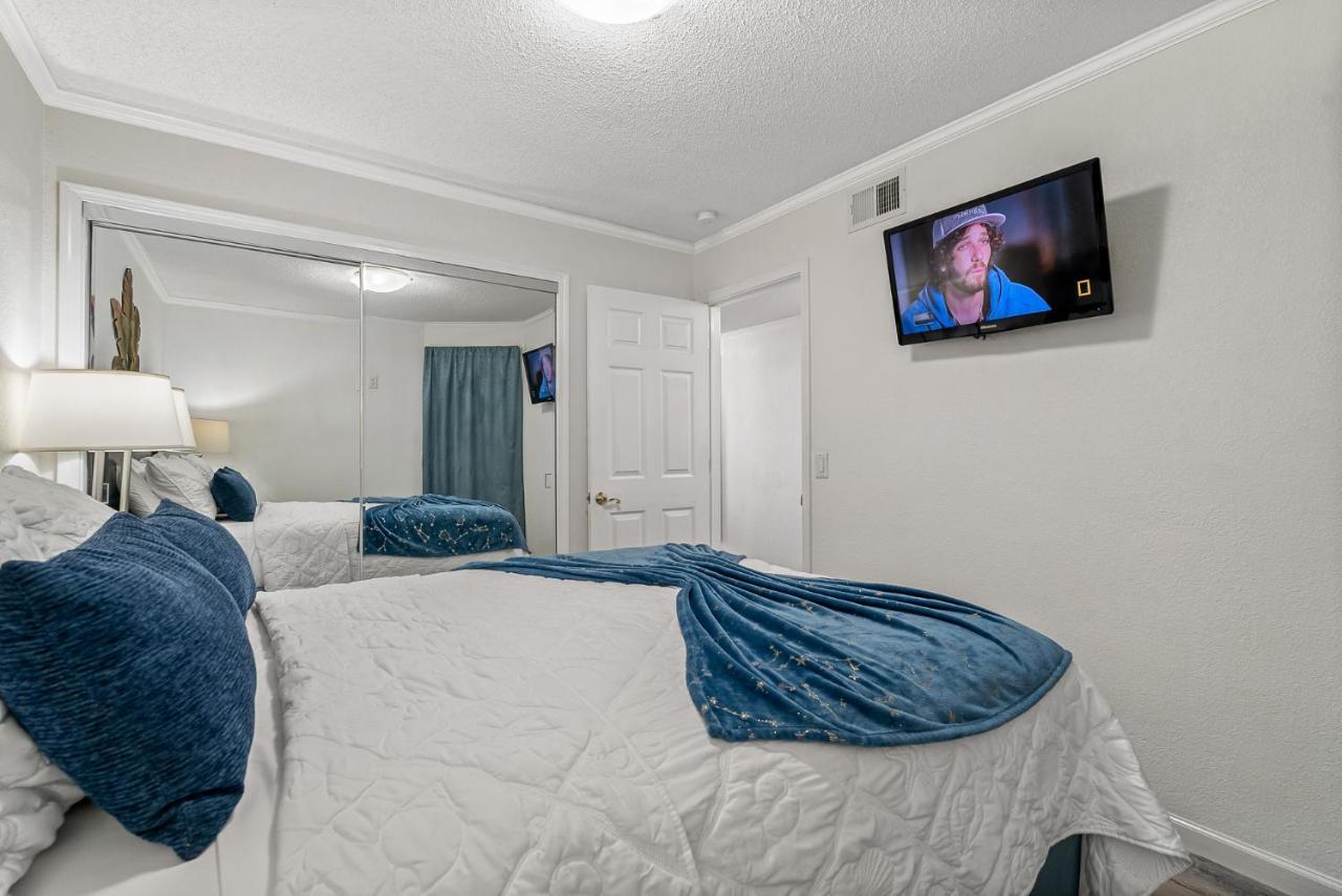 Wake Up To Ocean Views From Your Private Balcony Tampa Exterior photo