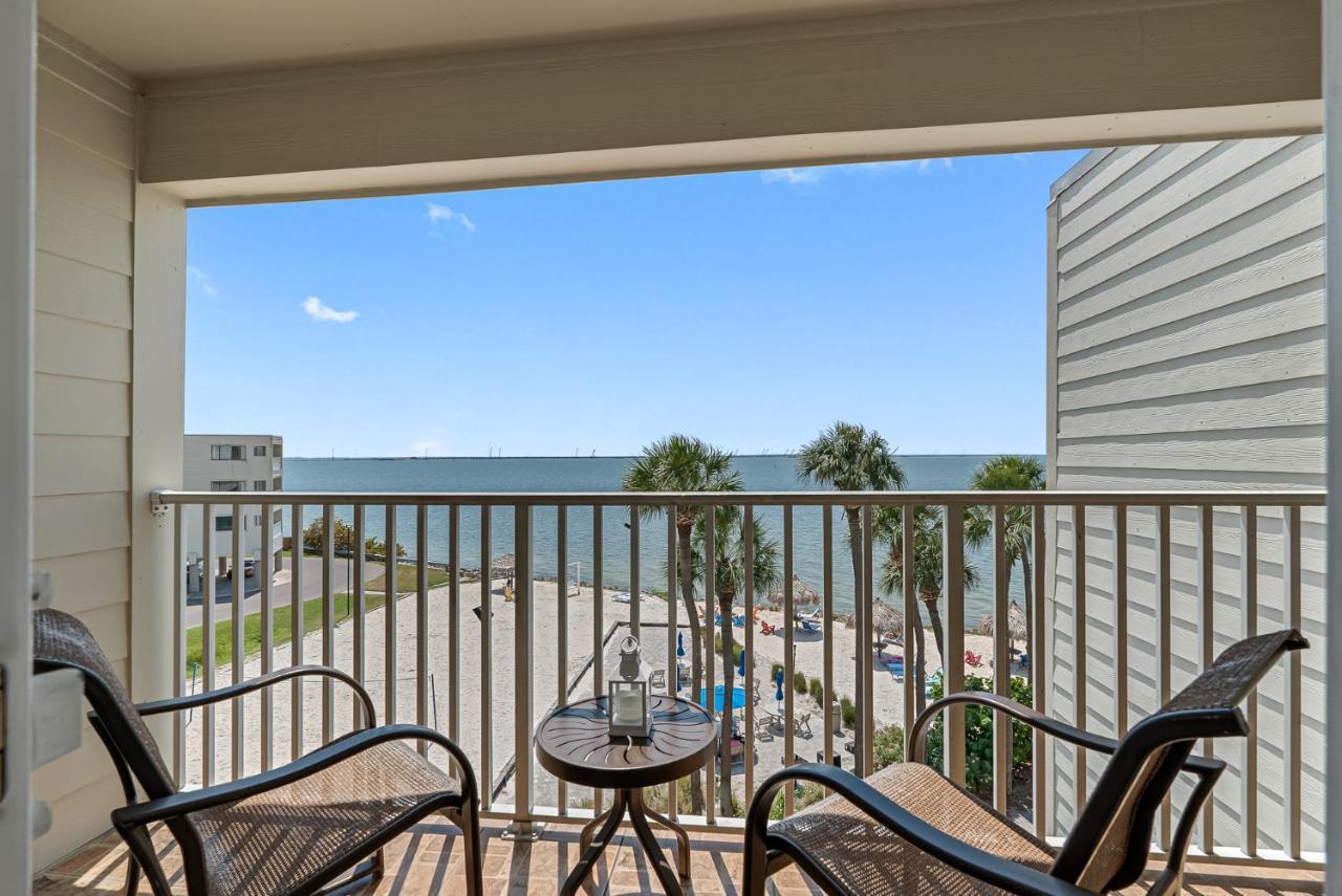 Wake Up To Ocean Views From Your Private Balcony Tampa Exterior photo