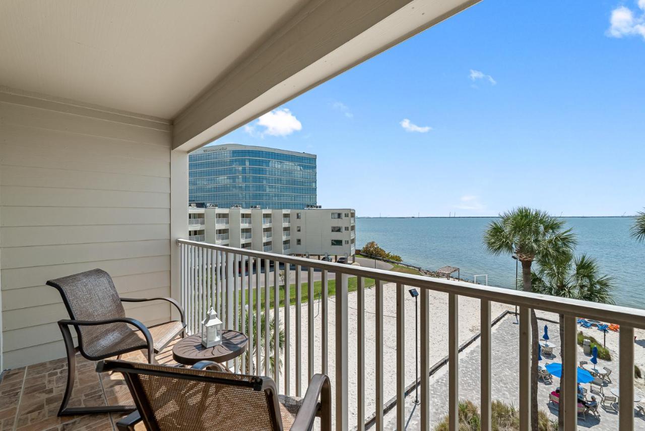 Wake Up To Ocean Views From Your Private Balcony Tampa Exterior photo